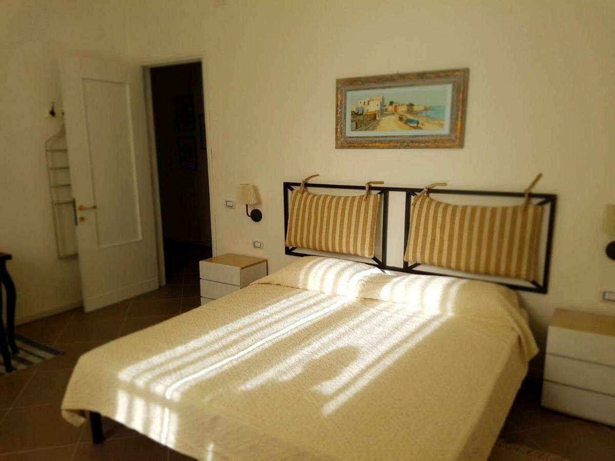 نوورو B&B Piazza Dante Nuoro المظهر الخارجي الصورة
