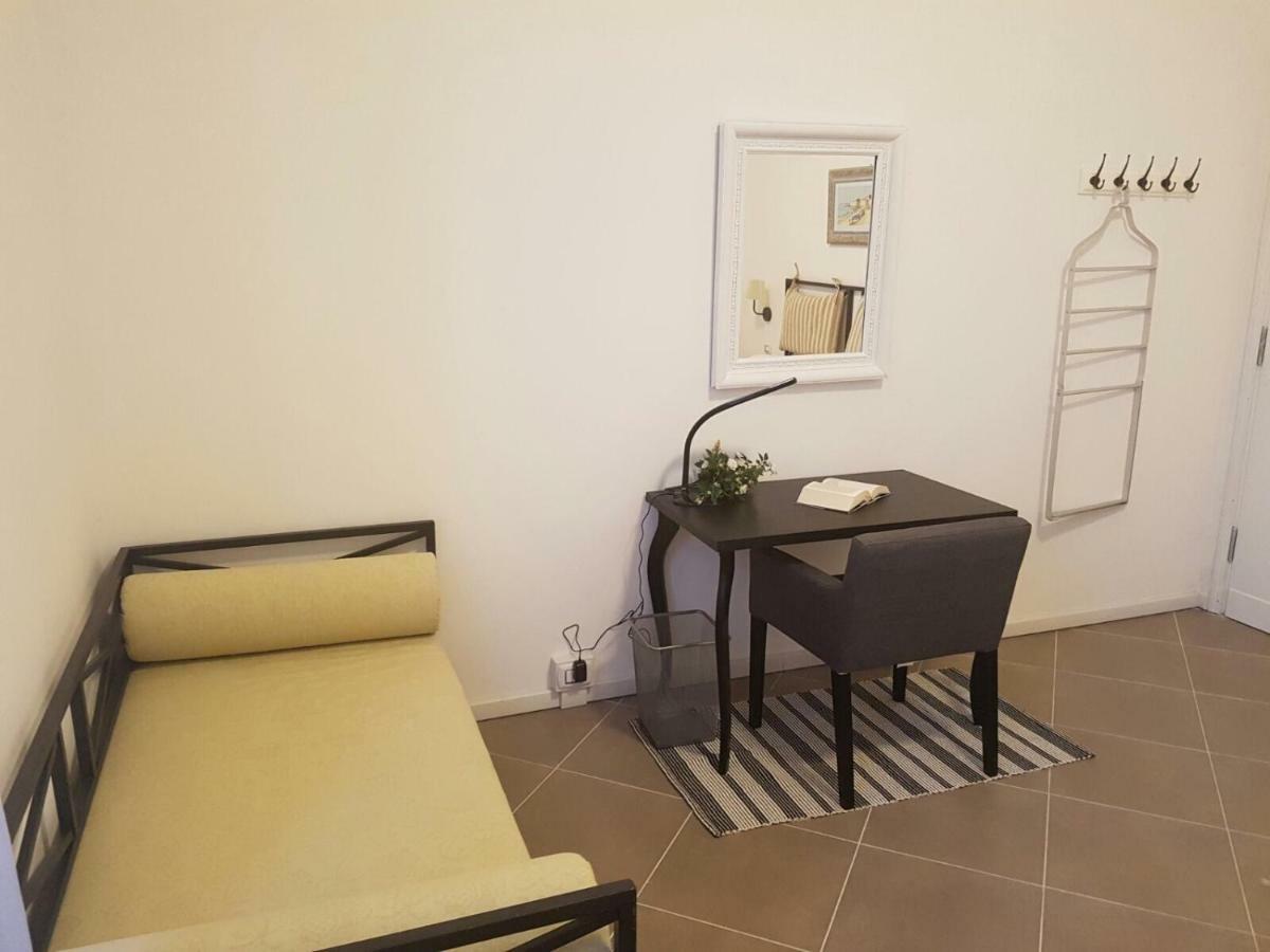 نوورو B&B Piazza Dante Nuoro المظهر الخارجي الصورة