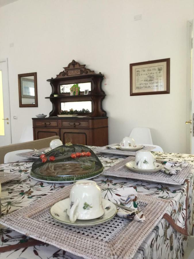 نوورو B&B Piazza Dante Nuoro المظهر الخارجي الصورة